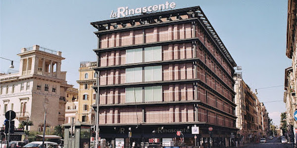Fig.7_Grandi magazzini La Rinascente,Roma_Franca Helg