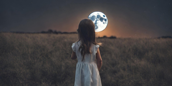 Antonia, la bambina che osservava la luna